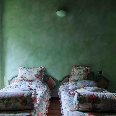 Cascina Cologna Bed & Breakfast Galbiate Dış mekan fotoğraf