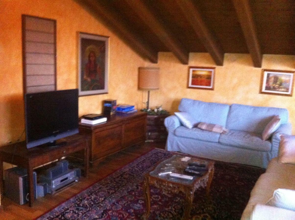 Cascina Cologna Bed & Breakfast Galbiate Dış mekan fotoğraf